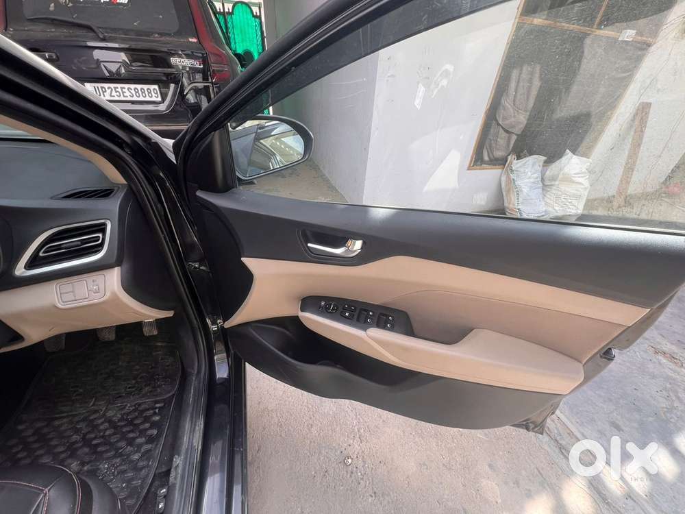 Hyundai Verna 2023 Petrol Without Sunroof