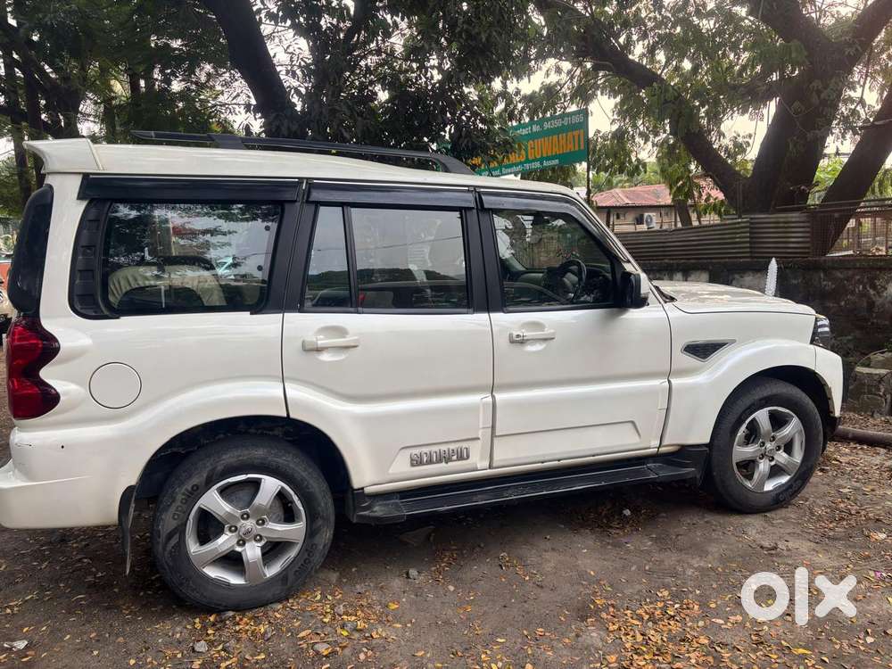 Mahindra Scorpio Classic 2.2 S 11 Mt 7 Str, 2021, Diesel