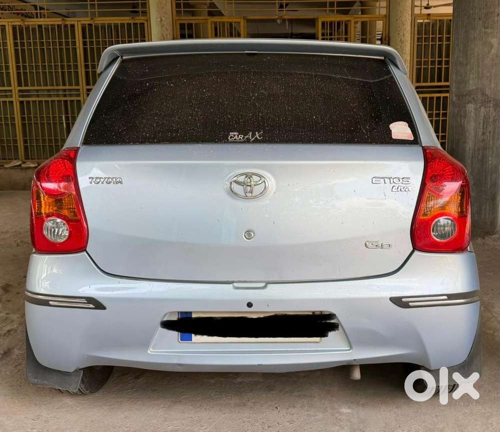 Toyota Etios Liva 2011 Diesel Well Maintained