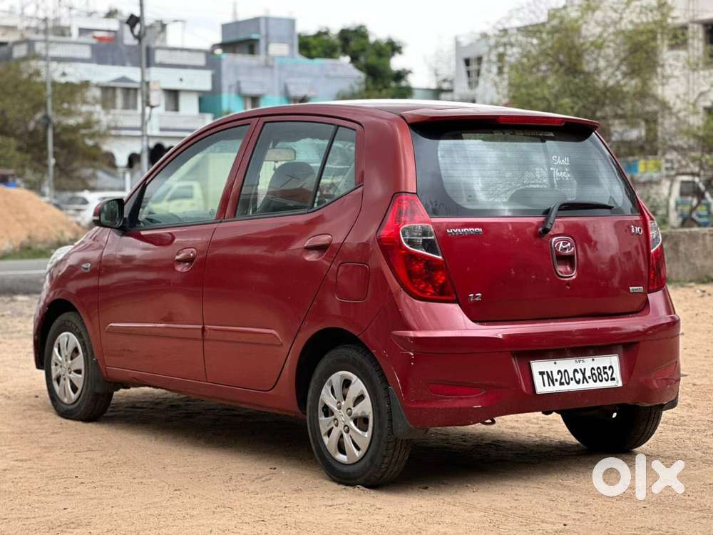 Hyundai I10 Sportz, 2012, Petrol