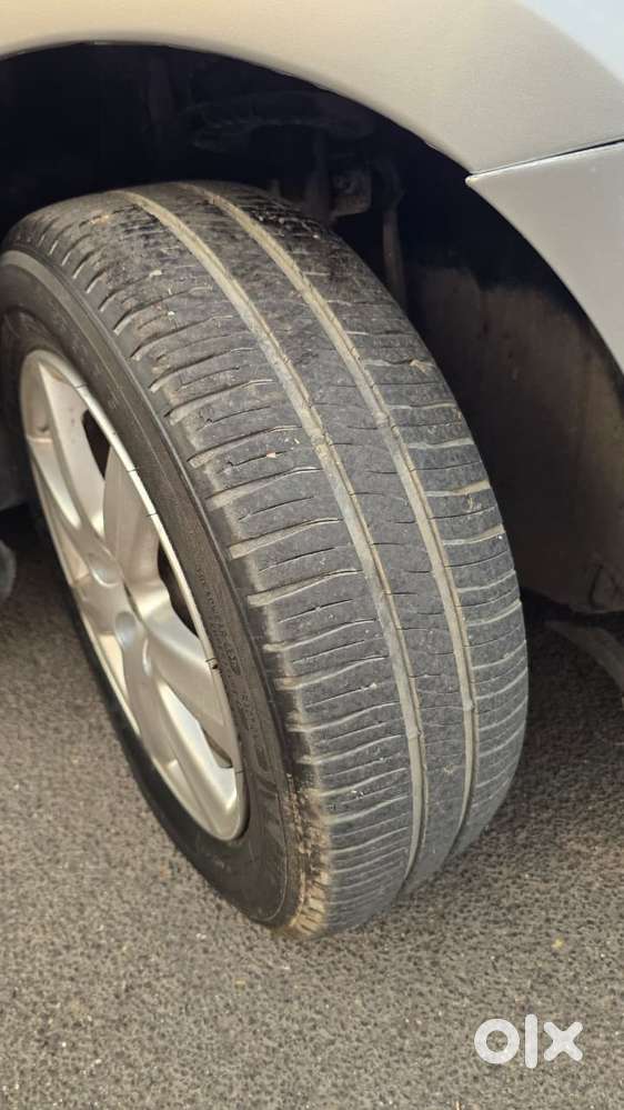 Volkswagen Vento 2010-2013 Petrol Highline, 2012, Petrol