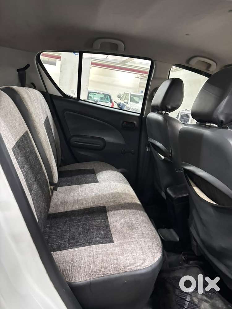 Maruti Suzuki Ritz Lxi, 2012, Petrol