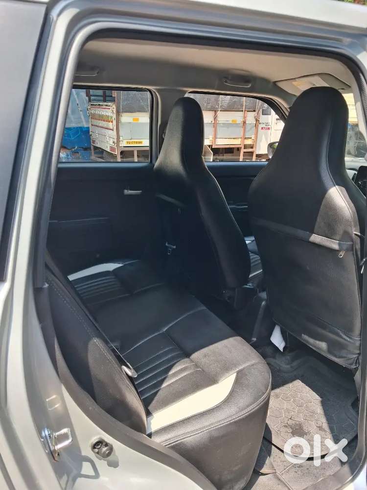 Maruti Suzuki Wagon R Vxi 2025