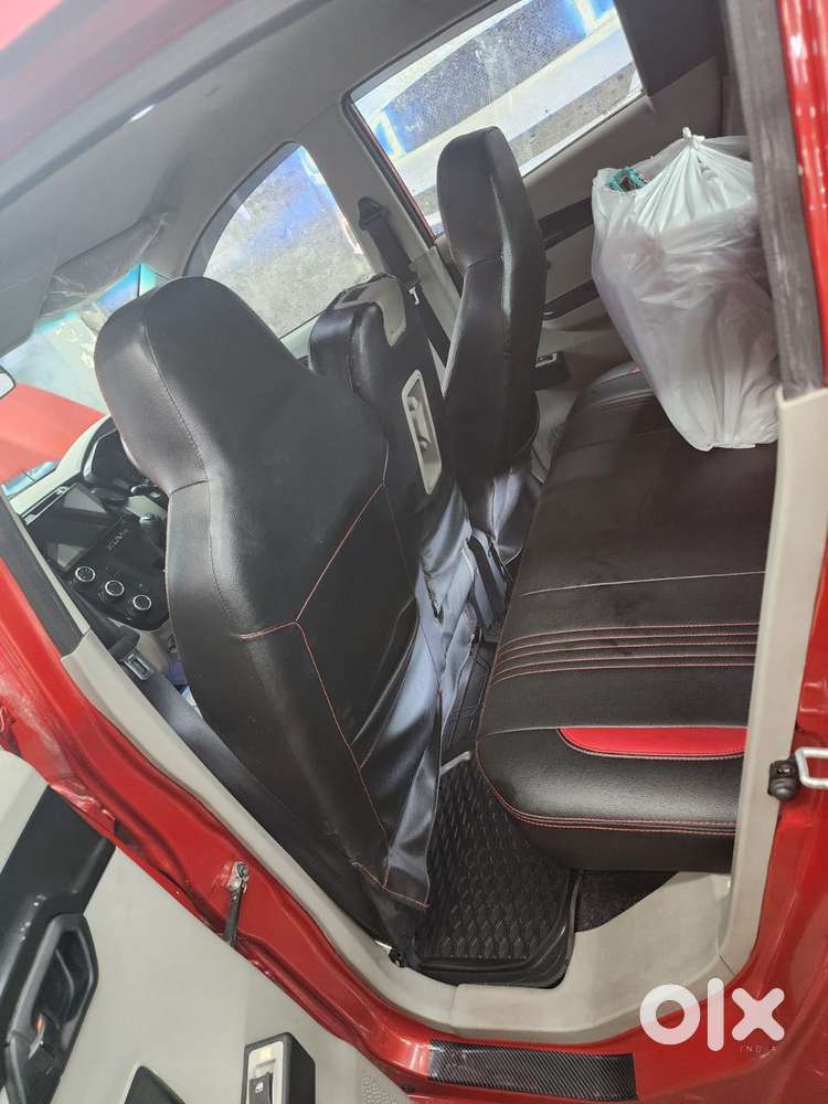 Mahindra Kuv 100 G80 K2, 2016, Petrol