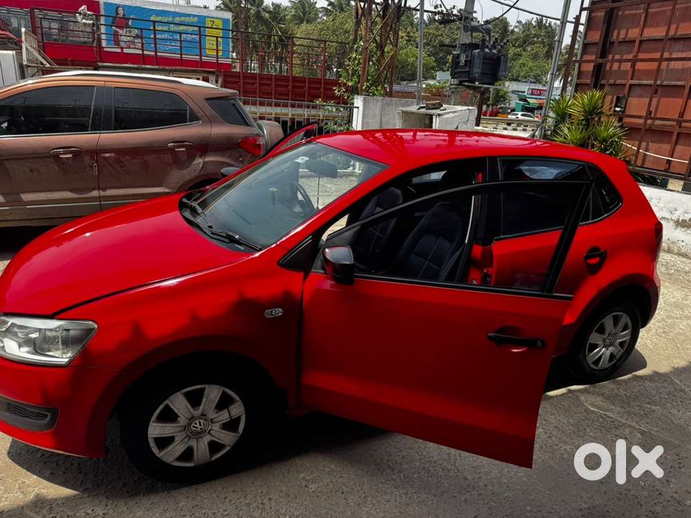 Volkswagen Polo Petrol 2011