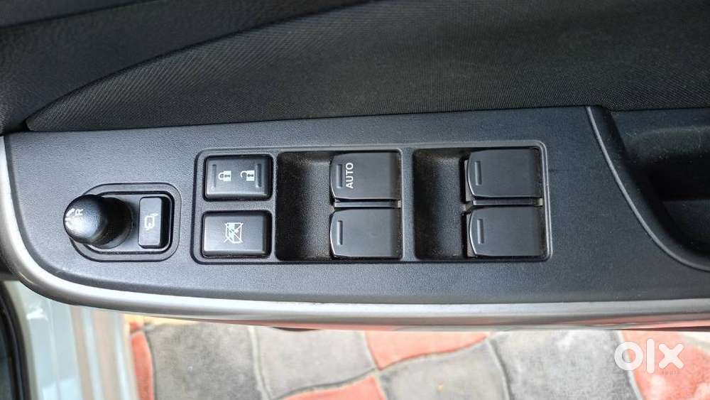 Maruti Suzuki Swift Zxi Plus, 2023, Petrol