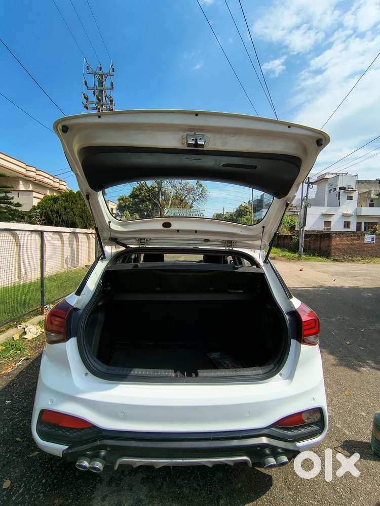 Hyundai I20 Sportz Plus, 2019, Petrol