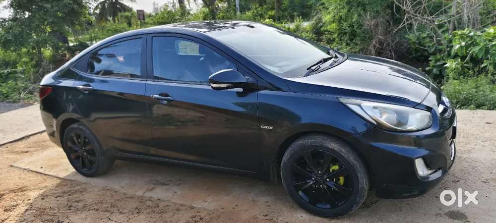 Hyundai Verna Crdi Sx 2012
