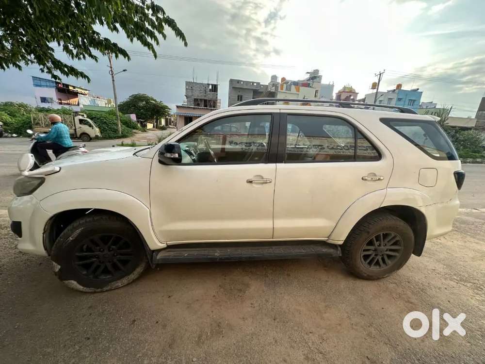 Toyota Fortuner 2013 Automatic