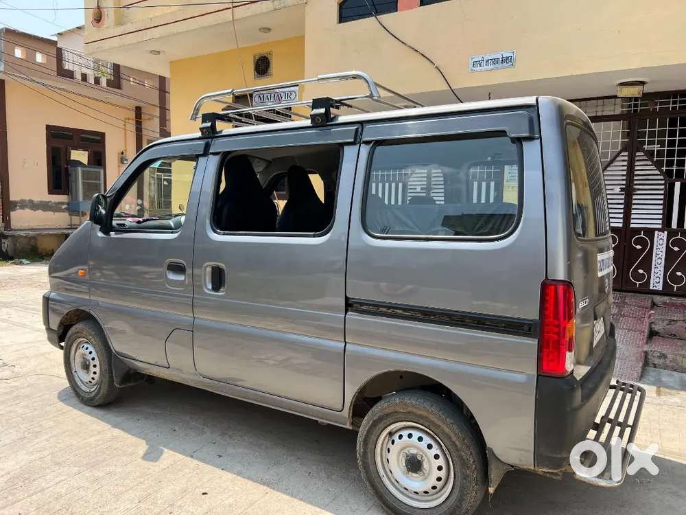 Maruti Suzuki Eeco Ac 2025