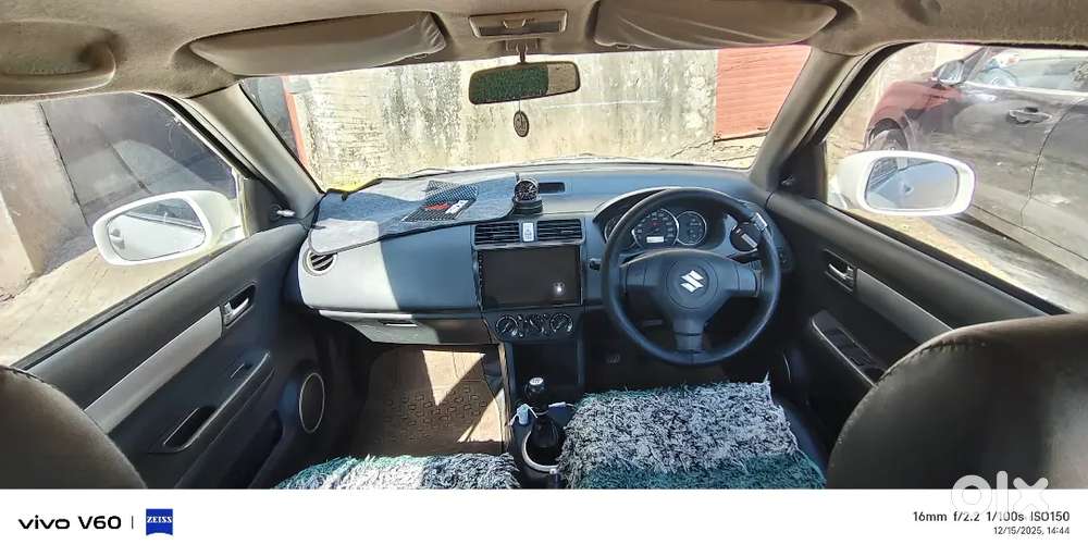 Maruti Suzuki Swift 2010 Diesel 160500 Km Driven