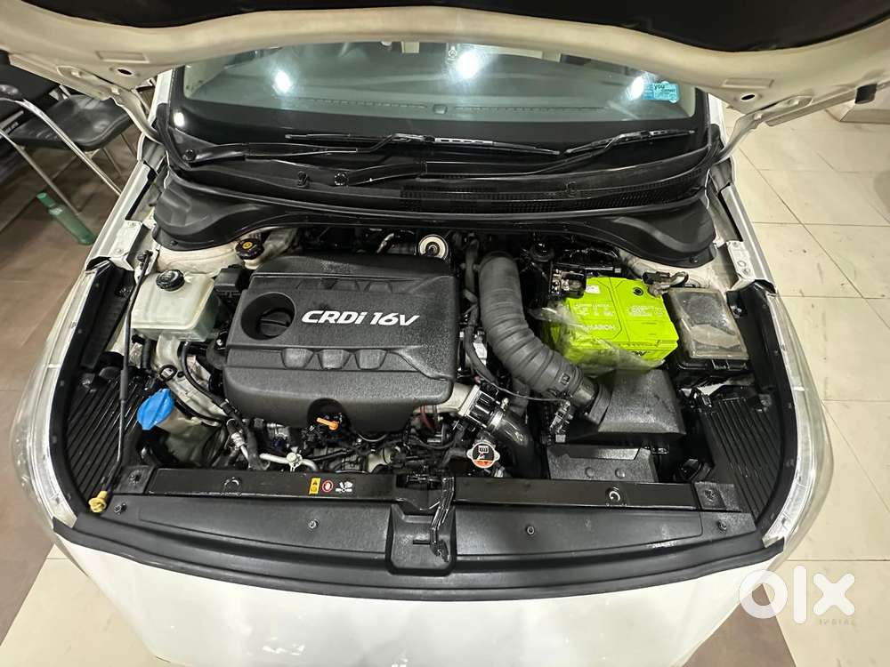 Hyundai Verna 1.6 Sx (o) Crdi At, 2019, Diesel