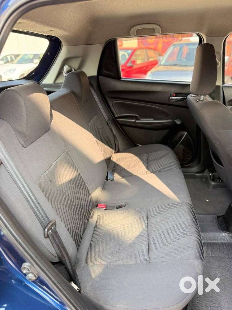 Maruti Suzuki Swift Vvt Vxi, 2021, Petrol