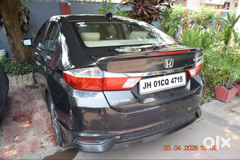 Honda City Zx 2017 Petrol Well Maintained