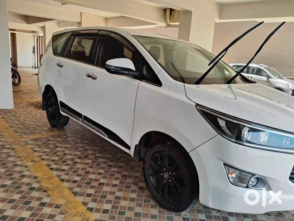 Toyota Innova Crysta 2019 Diesel 173000 Km Driven