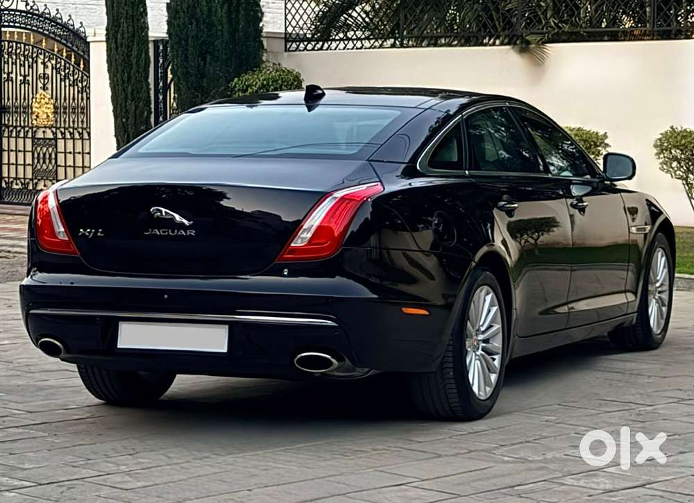 Jaguar Xj 2.0l Portfolio, 2016, Petrol
