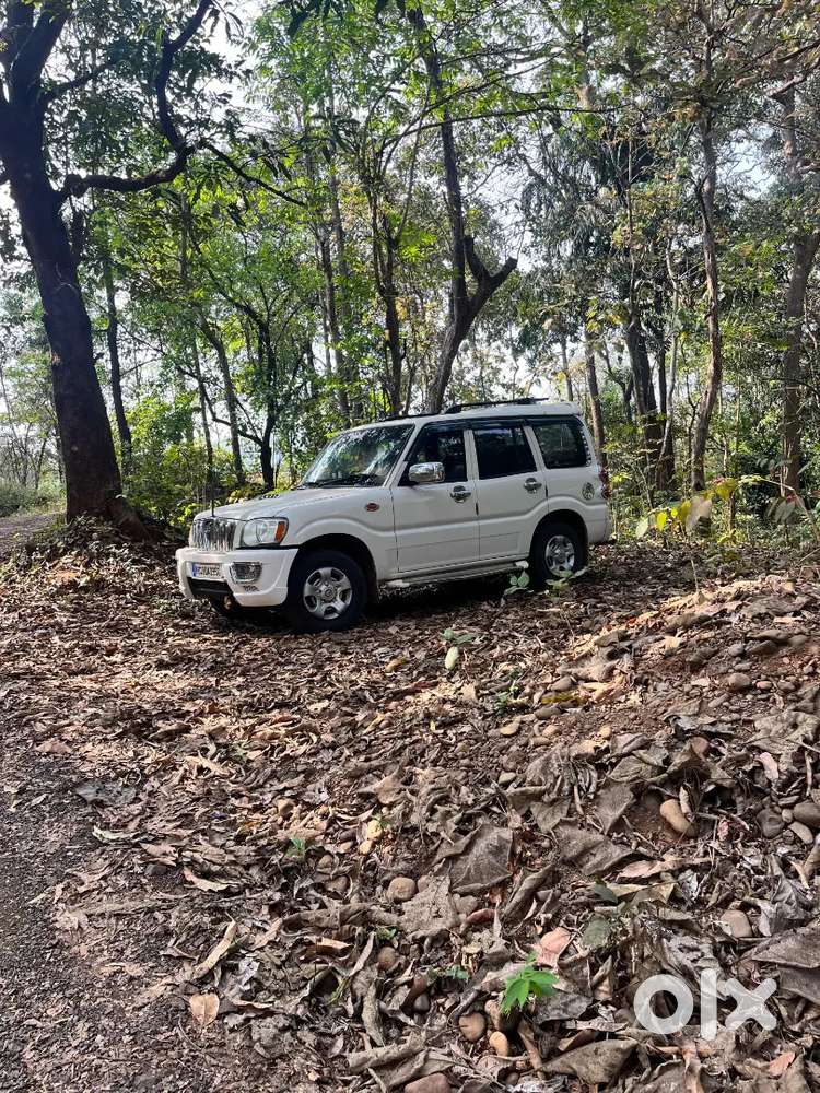 Mahindra Scorpio 2013 Diesel 200000 Km Driven