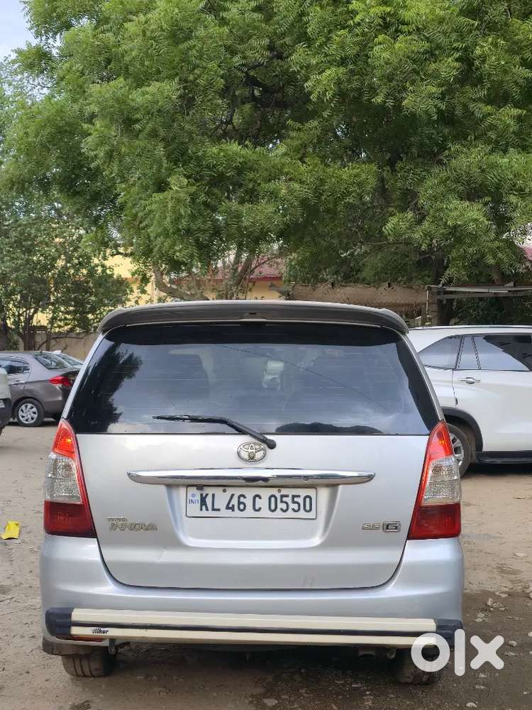 Toyota Innova 2009 Diesel Well Maintained