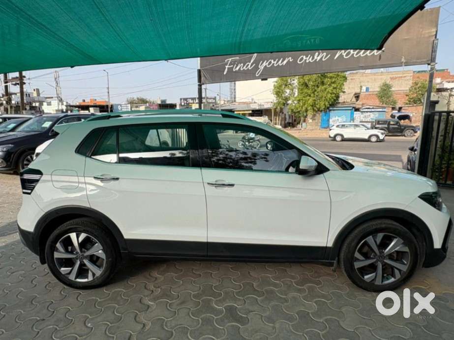 Volkswagen Taigun 1.0 Tsi Topline At, 2024, Petrol