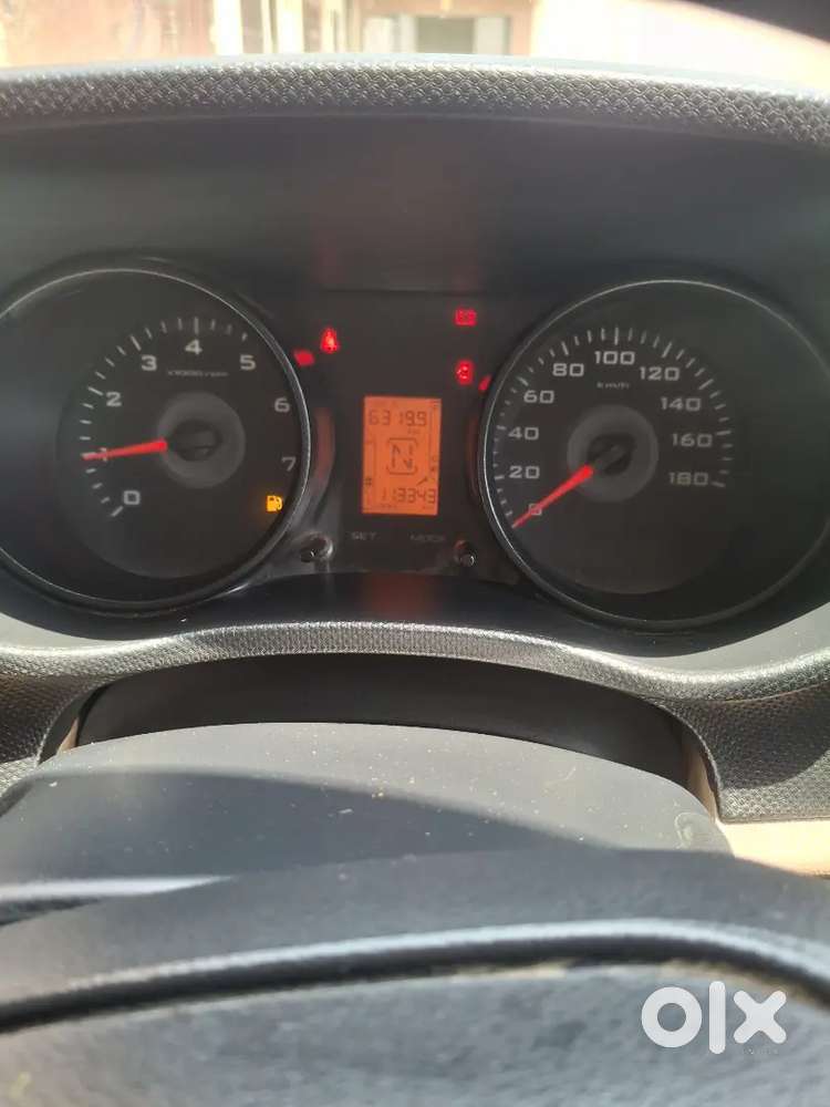 Mahindra Tuv 300 2016
