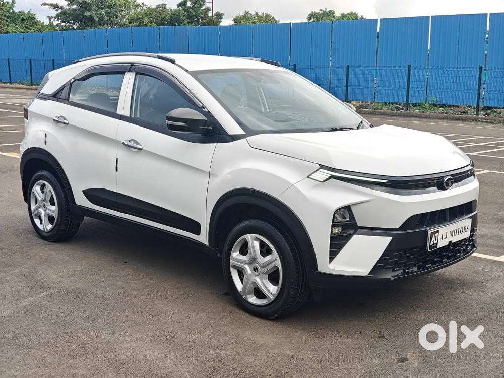 Tata Nexon Fearless Plus (ps) 1.2 Icng 6mt Red Dark Edition, 2025, C..
