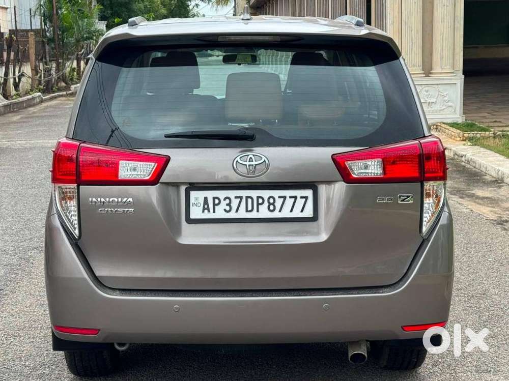 Toyota Innova Crysta 2.8z Automatic, 2018, Diesel