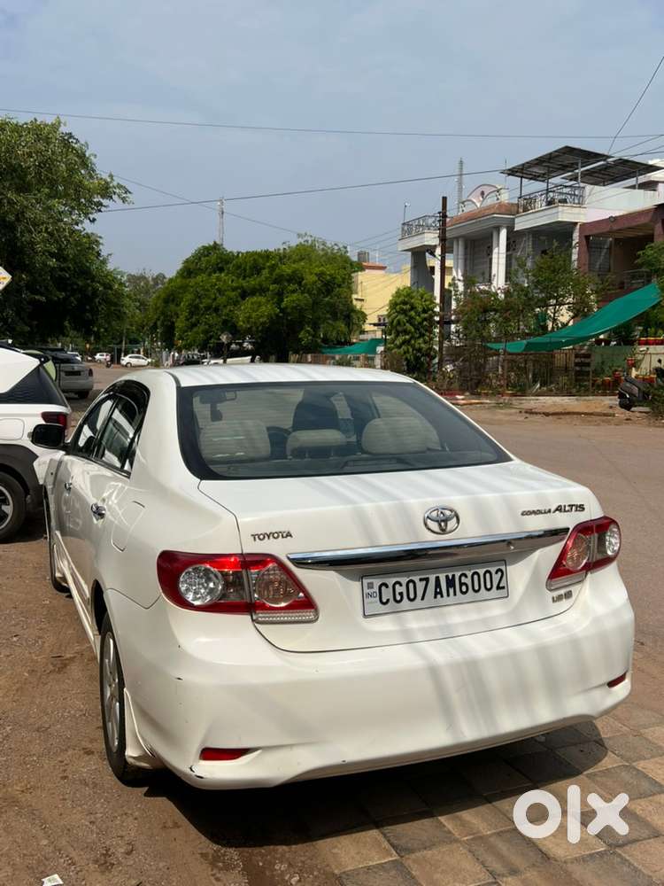 Toyota Corolla Altis 2013