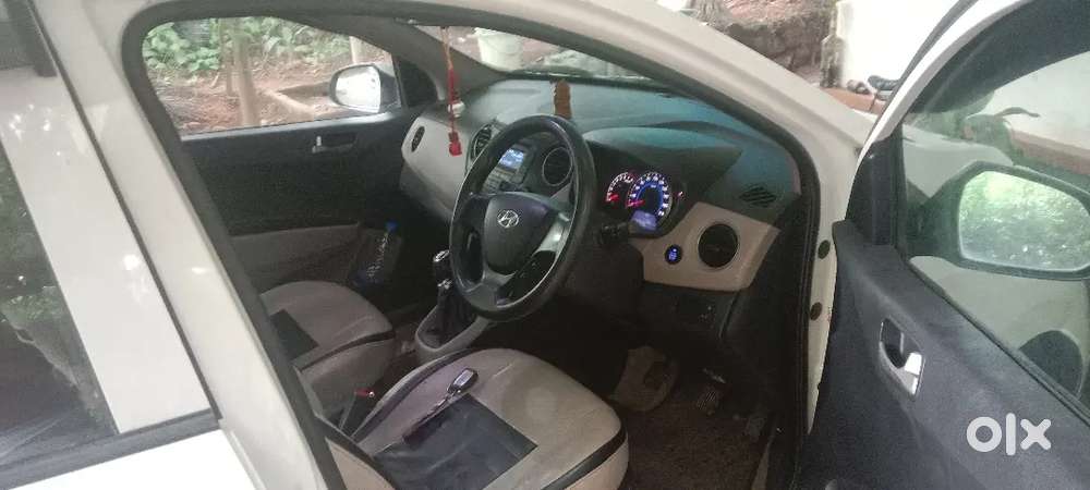 Hyundai Grand I10 Sportz 2014 Car