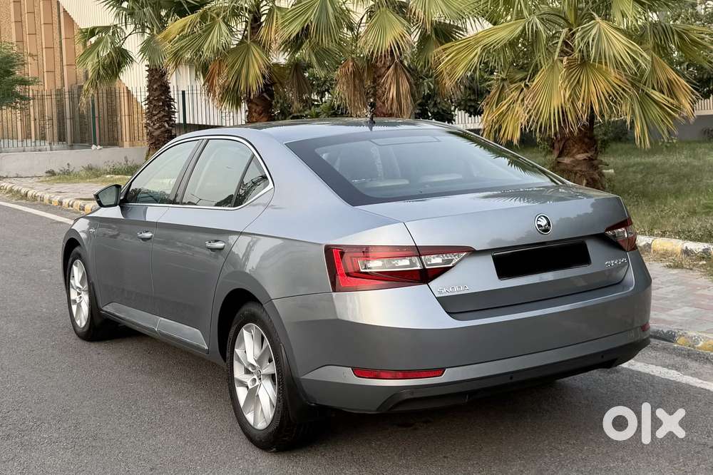 Skoda Superb L&k 1.8 Tsi At, 2019, Petrol