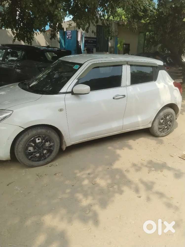 Maruti Suzuki Swift Vxi 2020