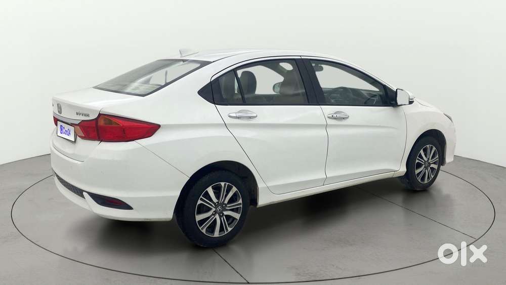 Honda City I-vtec V, 2020, Petrol