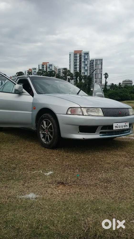Mitsubishi Lancer 2002 Petrol 160000 Km Driven