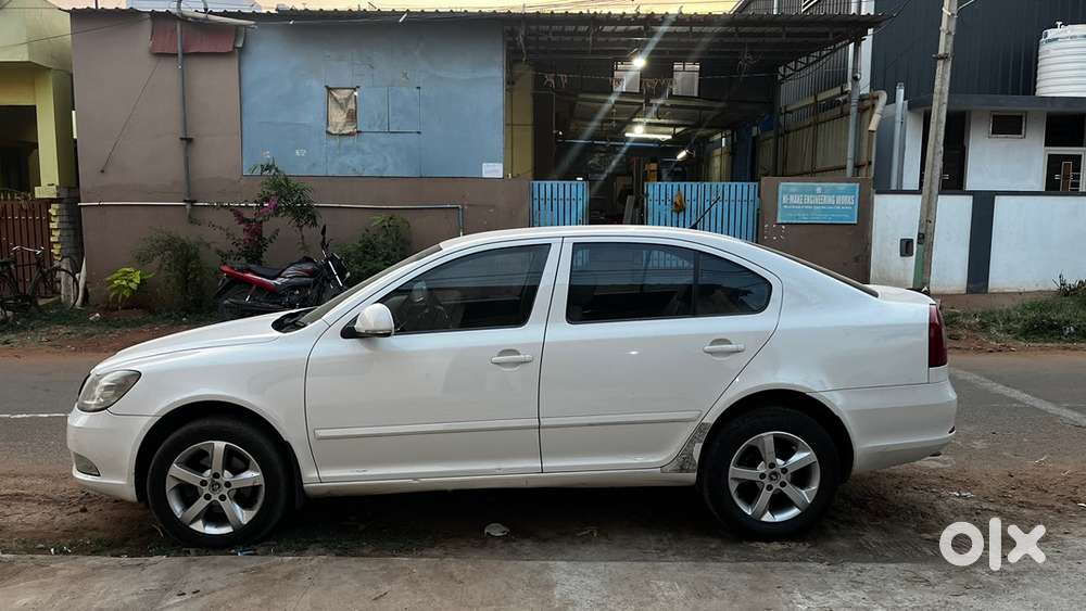 2012 Skoda Laura Diesel 2nd Owner