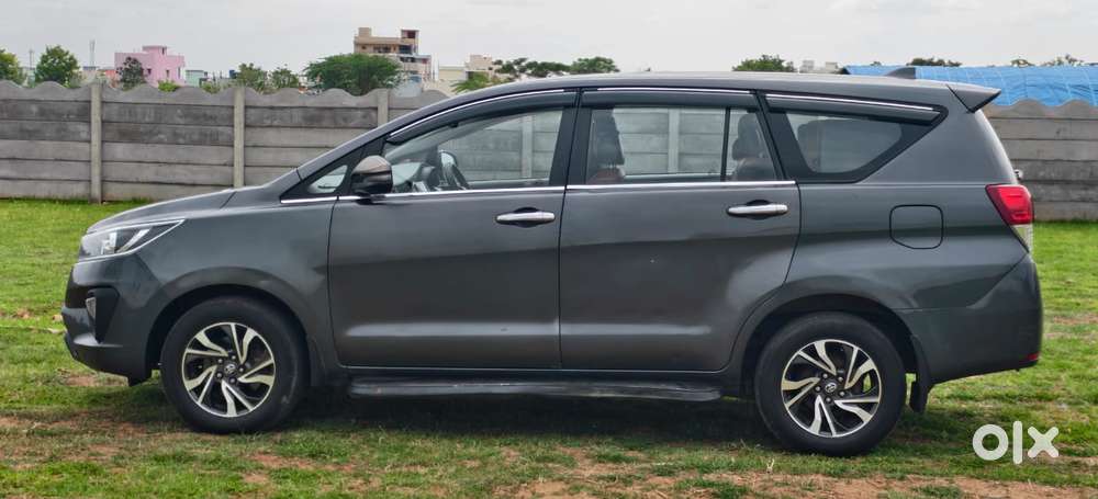 Toyota Innova Crysta 2.8z Automatic, 2021, Diesel