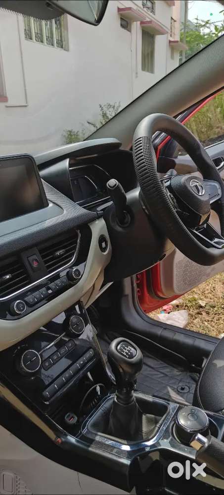 Tata Nexon 2021 Diesel 80000 Km Driven