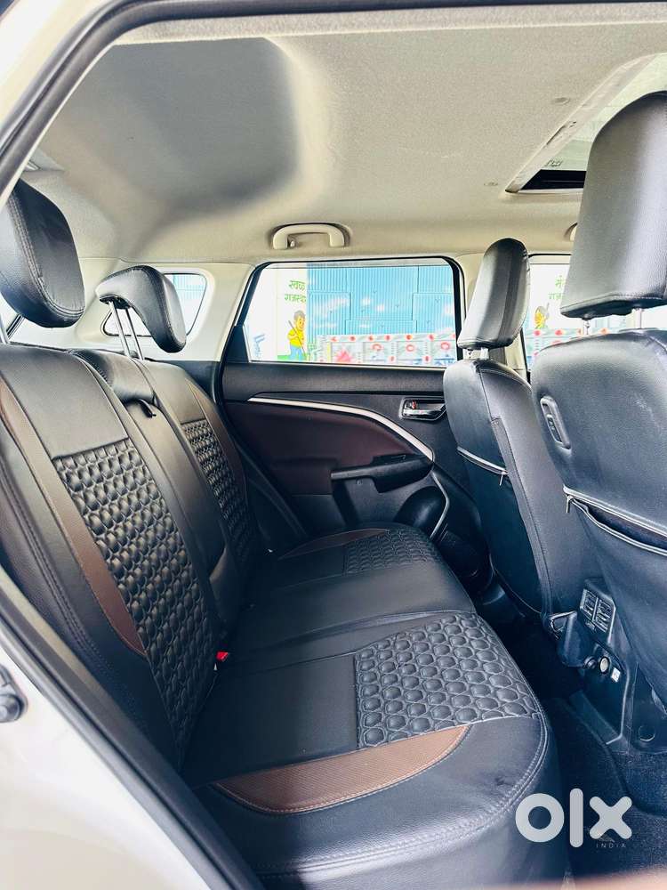 Maruti Suzuki Brezza Zxi S-cng, 2023, Petrol