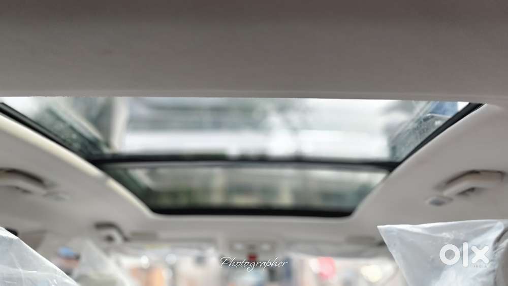 Mahindra Xuv700 2.2 Ax 7 Diesel At Luxury Pack Str, 2023, Diesel