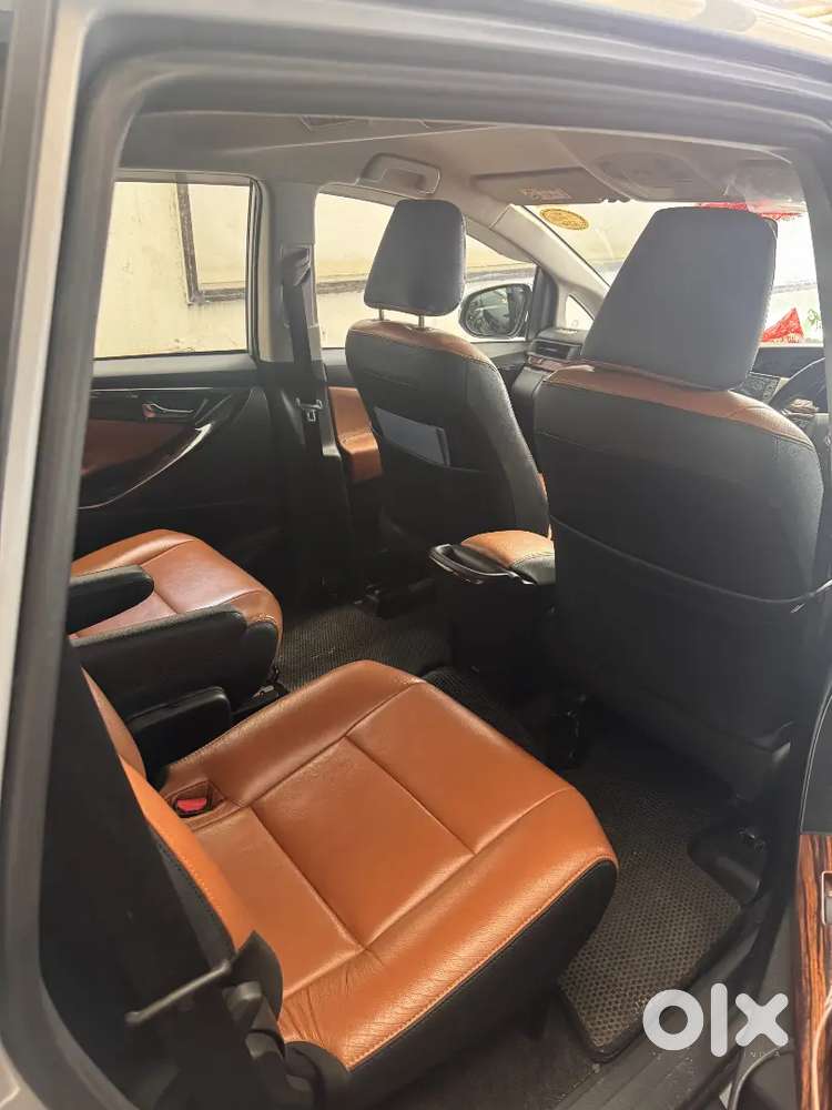 Toyota Innova Crysta 2022
