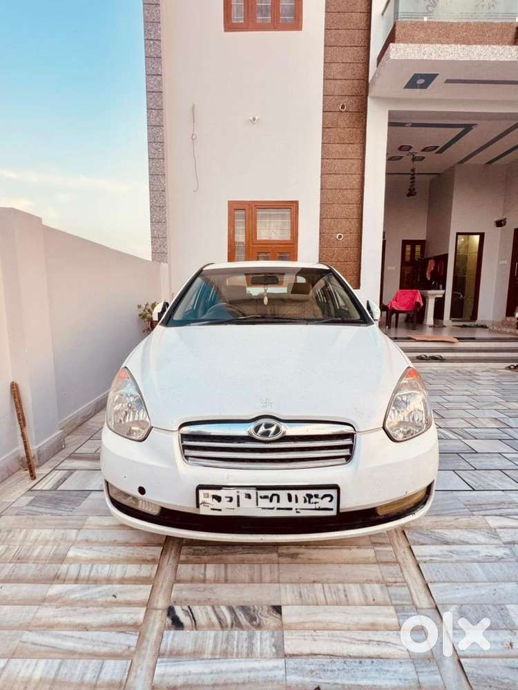 Hyundai Verna 2010 Diesel 160 Km Driven Or. Rning