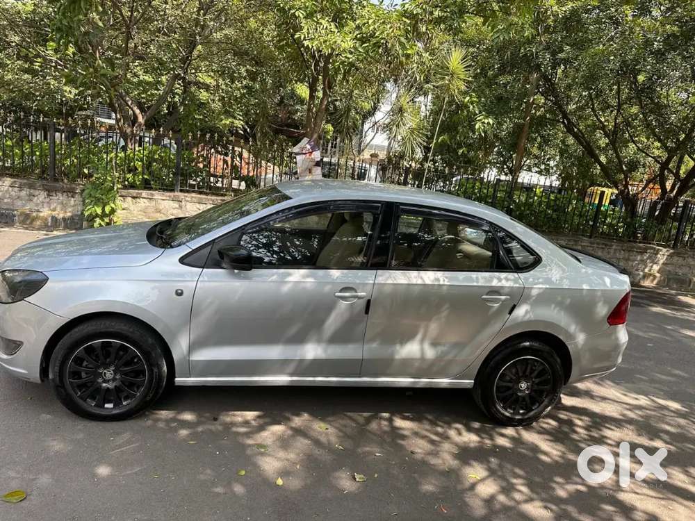 Skoda Rapid Elegance 2014 Diesel