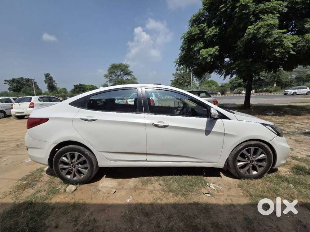 Hyundai Verna 1.6 Sx Crdi (o), 2013, Diesel