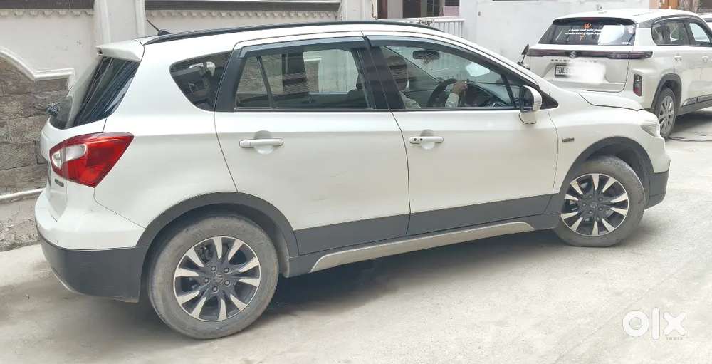 Maruti Suzuki S Cross 2018 Diesel Hybrid Excellent Condition