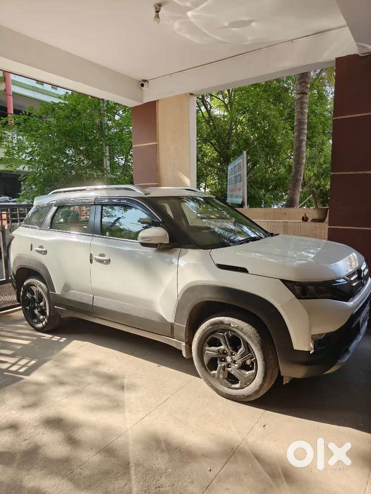 Brezza 2024 Petrol With Manual