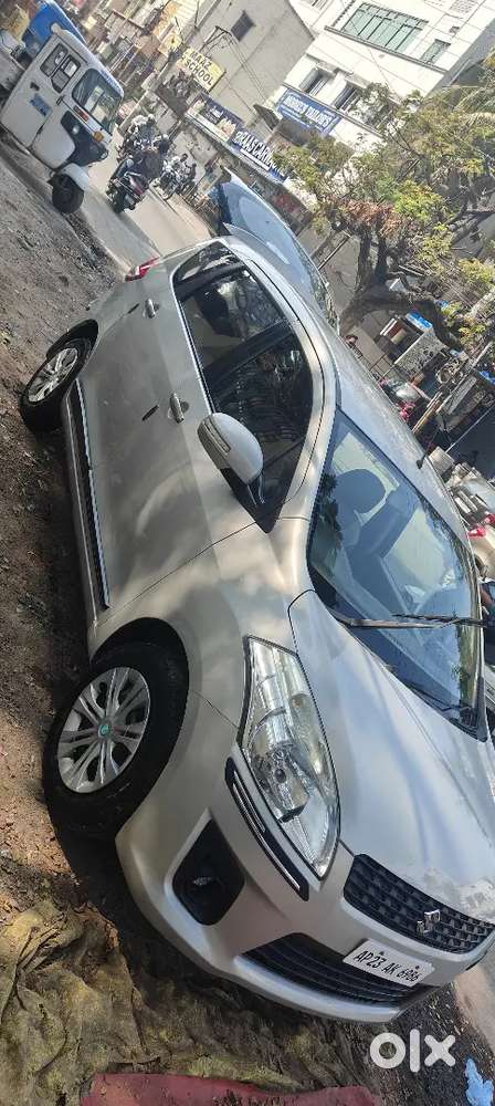 Maruti Suzuki Ertiga 2014 Petrol 75000 Km Driven