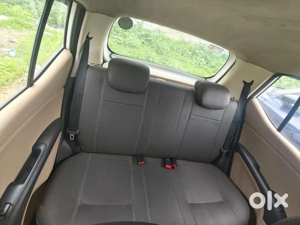 Hyundai I10 Sportz Petrol 2010