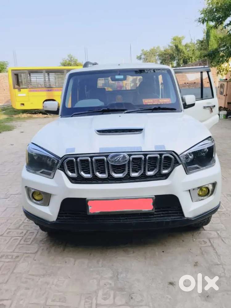 Mahindra Scorpio Classic 2018 Diesel Manual