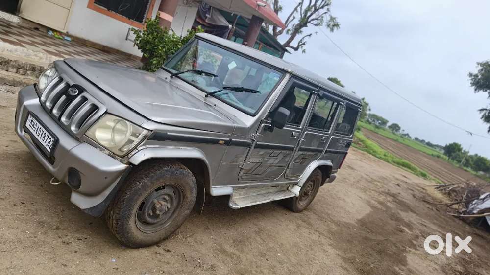 Mahindra Bolero Neo 2009