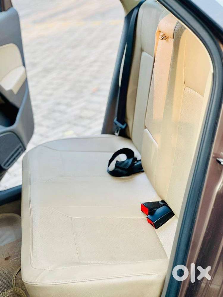 Volkswagen Vento 1.5 Highline Plus At 16 Alloy, 2015, Diesel