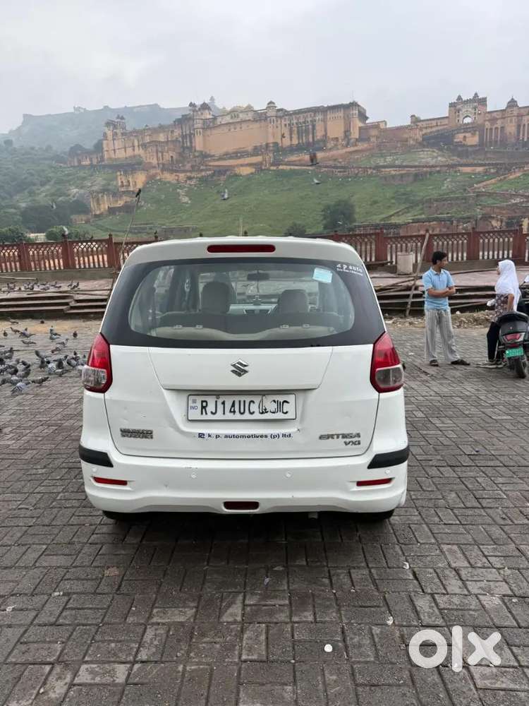 Maruti Suzuki Ertiga 2013 Petrol Well Maintained 49000 Km