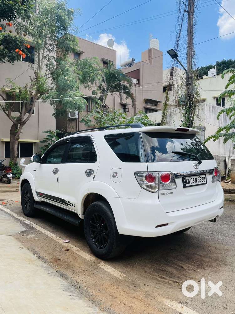 Toyota Fortuner 3.0 4x2 Mt, 2012, Diesel